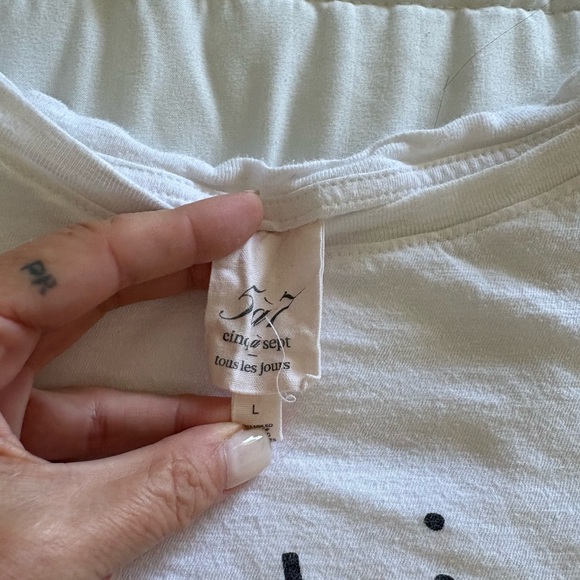 Cinq à Sept White Tee with Black Accents - Picture 2 of 4